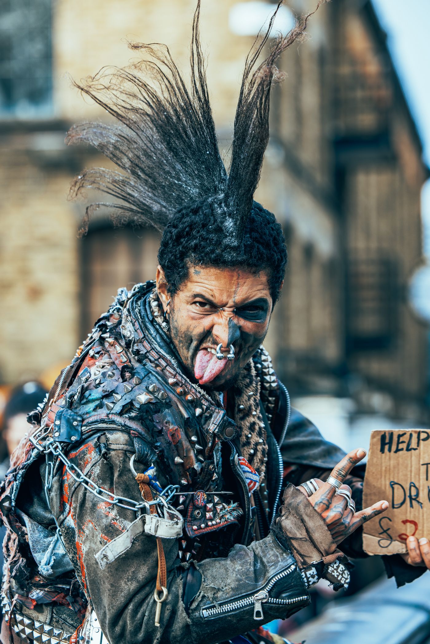 Criers, Punks and a Small Dog — photo 3