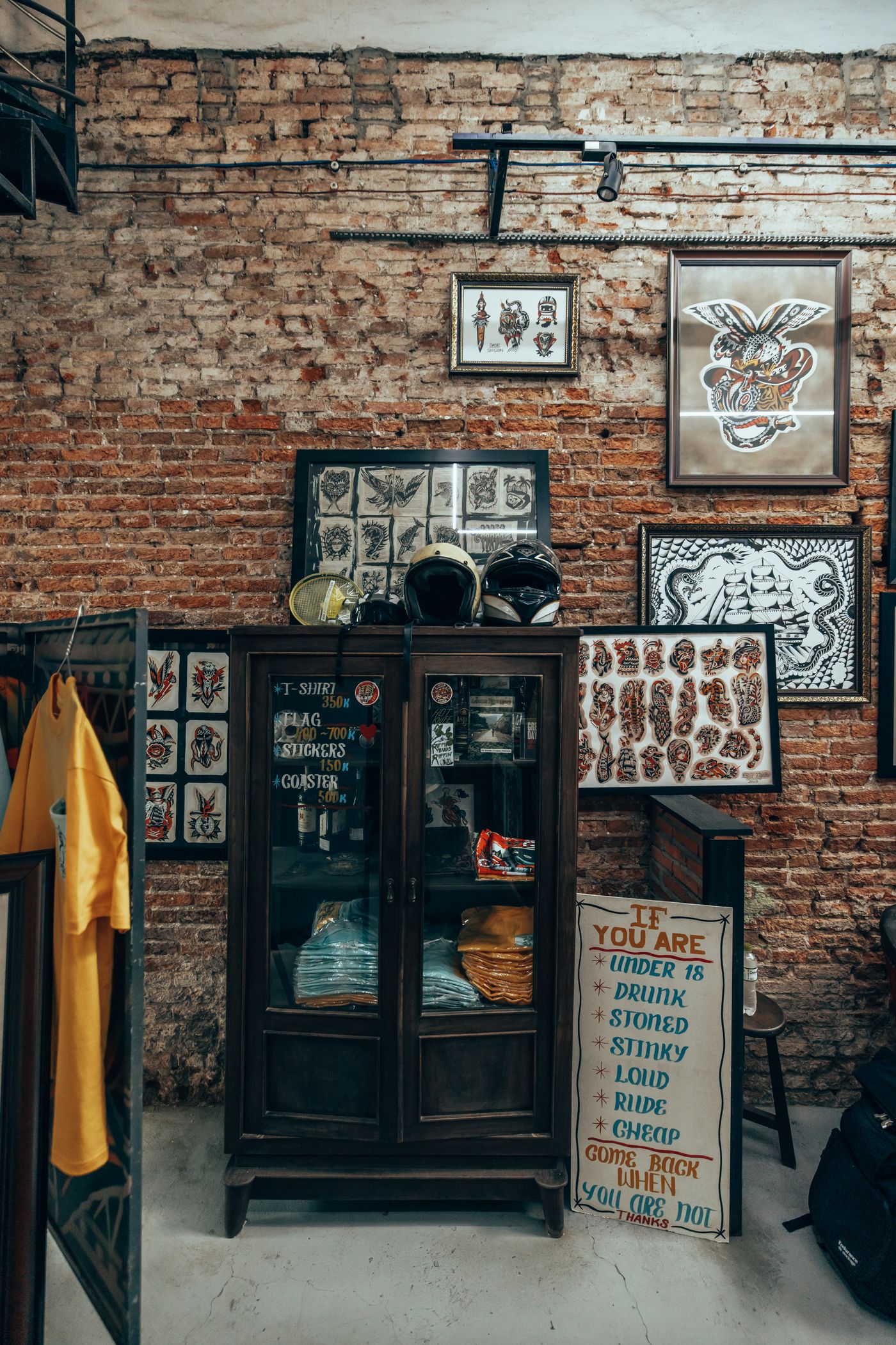 Brick Walls and Backpieces — photo 10