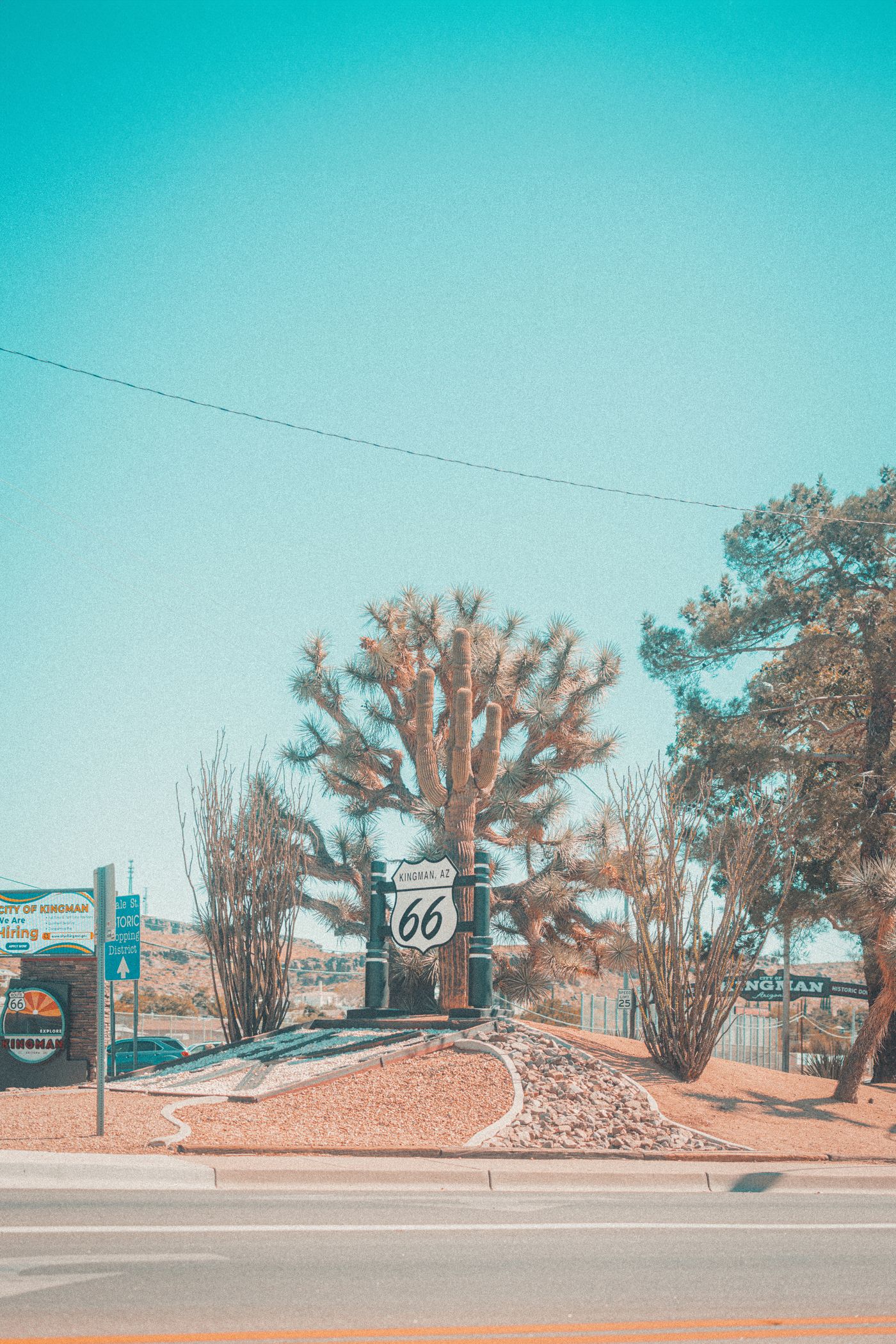 Phone Booths and Painted Vans — photo 2