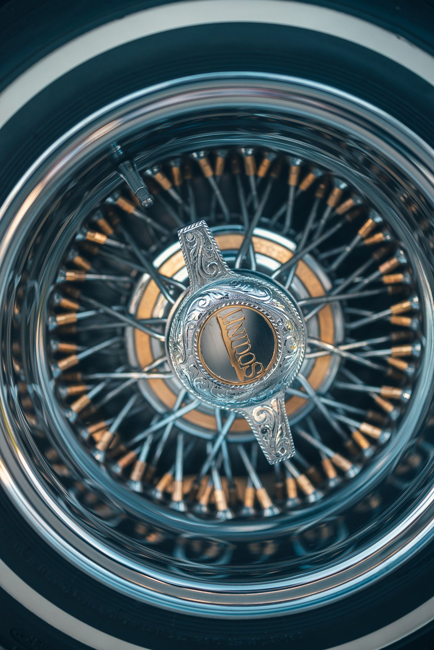 並んだクロームの写真 53